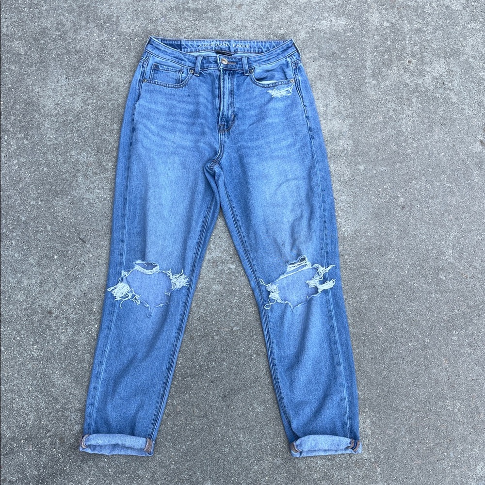 American Eagle Outfitters Blue Distressed Mom Jeans Jean Size 2